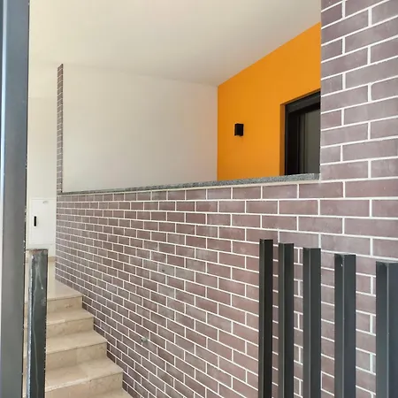 Mira Essence شقة *