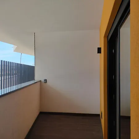 Mira Essence شقة *